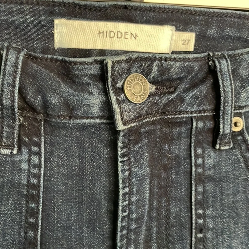 Hidden Jeans stylish women